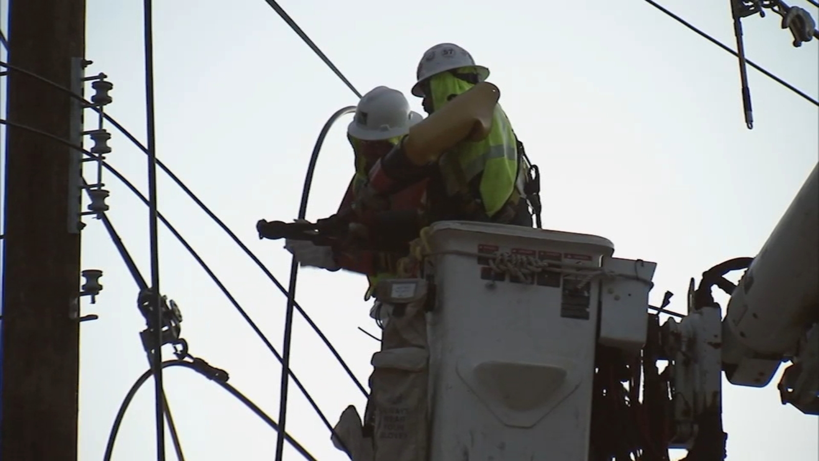 NYC Heat Power outages reported during the third day of dangerous heat